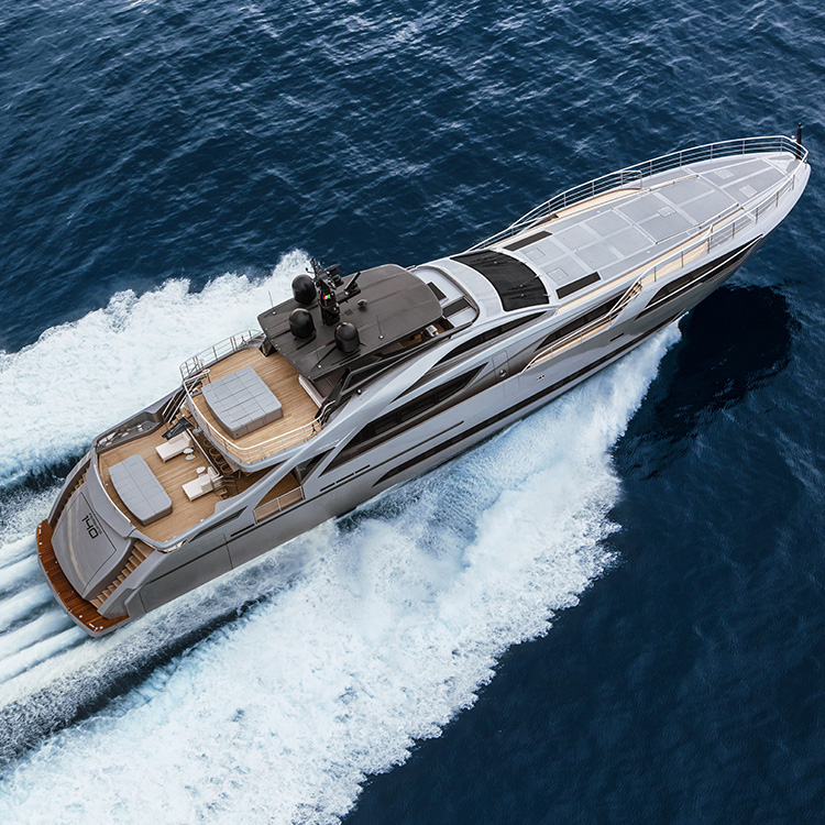 Pershing 140 Performance