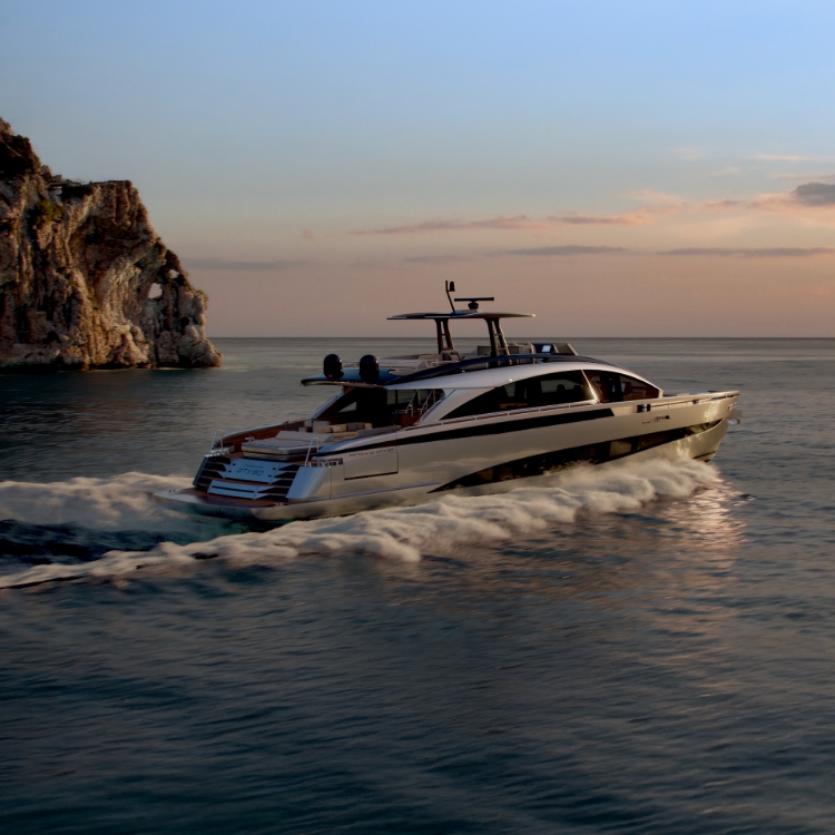 Pershing GTX90 Overview